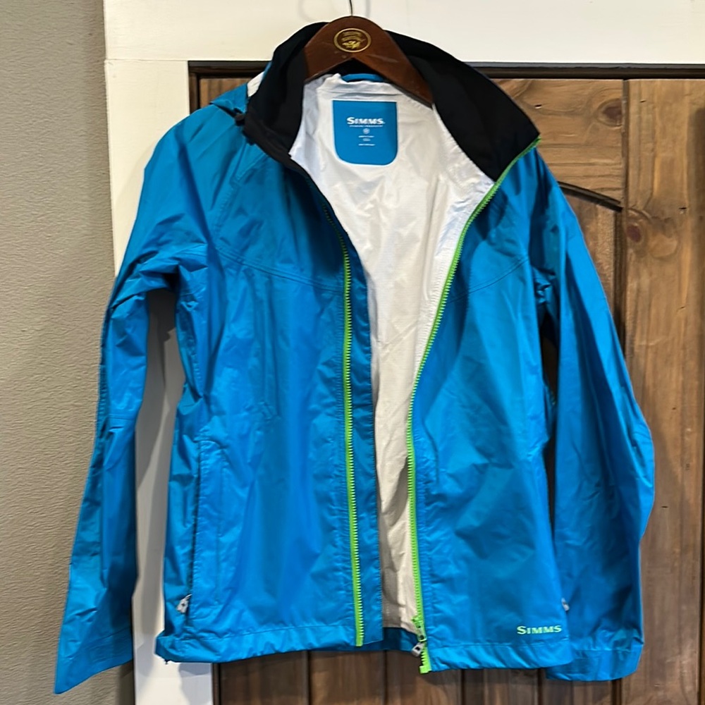 Simms Women’s Hyalite Rain Jacket Lagoon